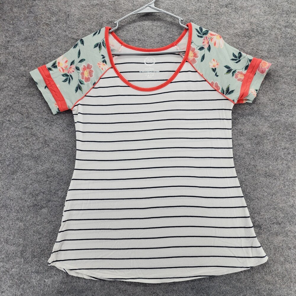 24/7 Maurices Shirt Womens Small White Striped Short Sleeve